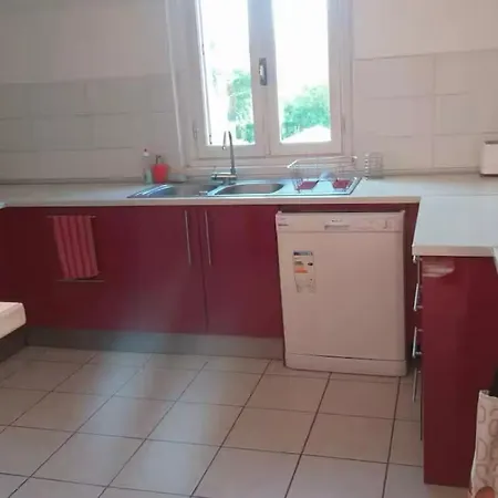 Appartement spacieux et lumineux Appartement Oloron-Sainte-Marie